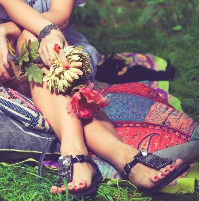 How Fashionable Flat Shoes Can Damage Your Feet